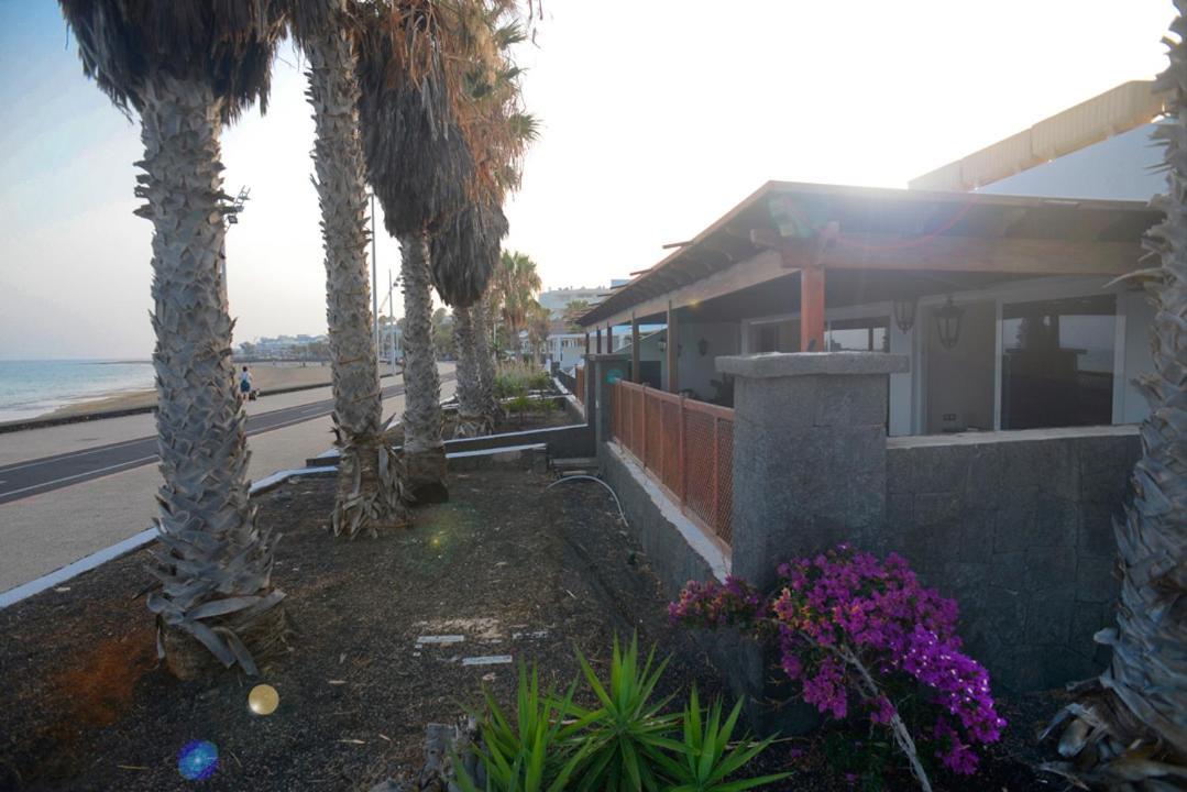 La Casa De La Playa Villa Puerto del Carmen  Dış mekan fotoğraf