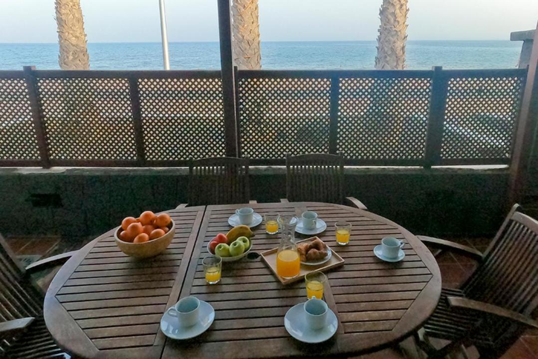 La Casa De La Playa Villa Puerto del Carmen  Dış mekan fotoğraf
